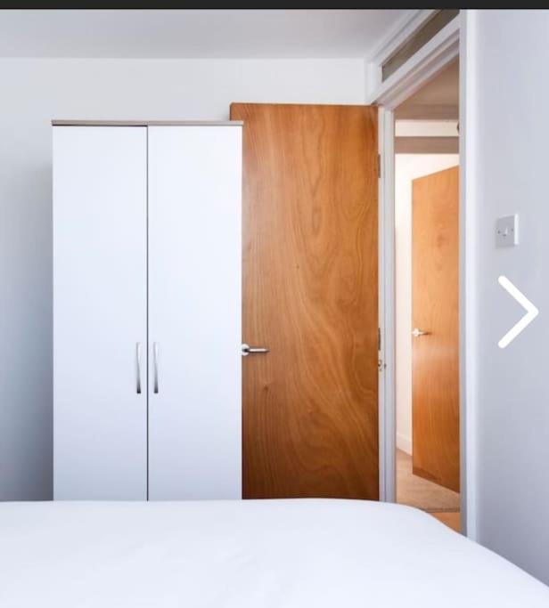 Bright, Nice Interior, Close To The City, 2 Bedroom Apartment Londyn Zewnętrze zdjęcie